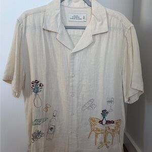 Abercrombie & Fitch Cream Short-Sleeve Embroidered Casual Button-Down Shirt